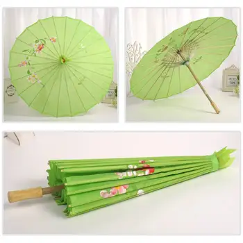 

Dropship Chinese classical dance bamboo paper umbrella art paint paper umbrella wedding party costume role playing December