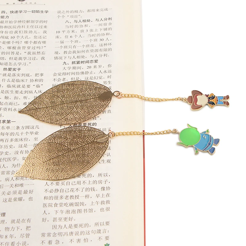 

CA790 Cute Dog Metal Bookmarks for Books Cartoon Leaf Context Chain Bookmarks Office Accessories School Stationery Items