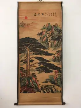 

China old scroll painting Celebrity landscape painting Middle hall hanging paintings Wall paintings shitao