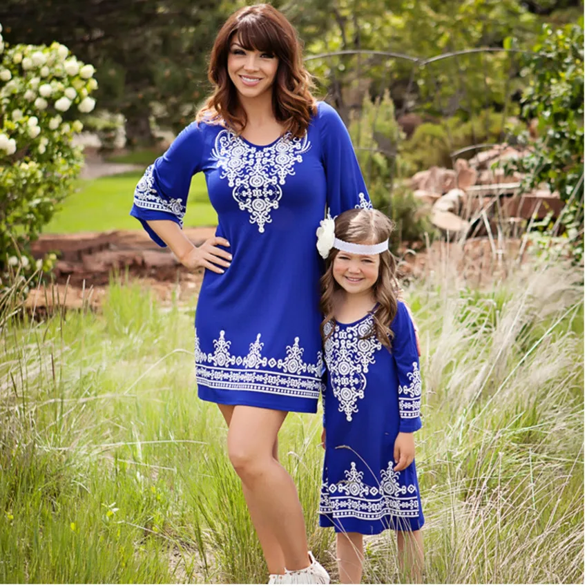 

Kids Girls Retro Chic Boho Hippie Dress for Evening Party 2017 Newest Arrival Mother Daughter Dresses Mama Mommy and Me Clothes
