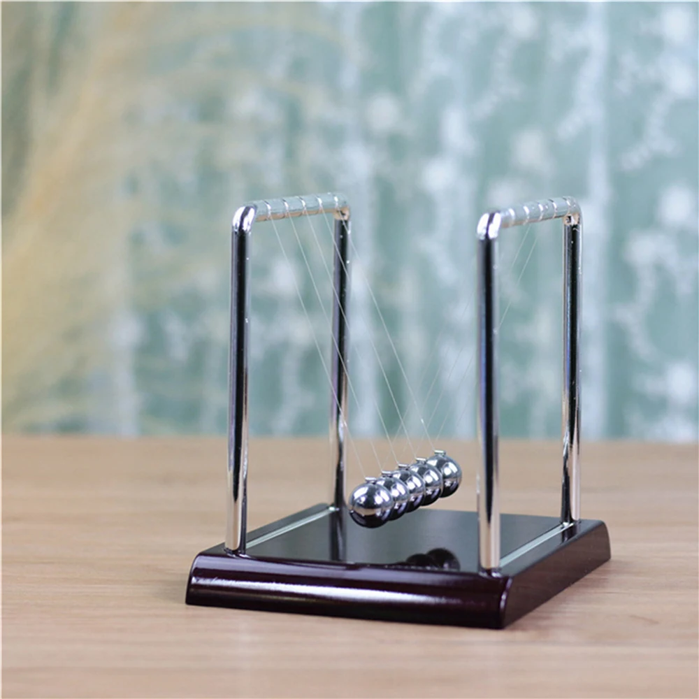 1Pc Newtons Cradle Table Decor Balance Ball Pendulum Ball Physics Tumbler Craft Home Decorations Desk Toy Gift 3