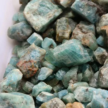 

Natural Sea Blue Treasure Mineral Crystal Natural Sea Blue Treasure Raw Material Mineral Teaching Specimen Beryl Raw Stone