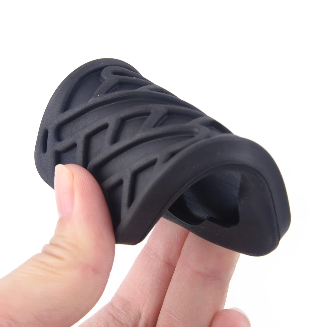 2Pcs Black Rubber MT Brake & Clutch Pedal Pad Covers Fit For Nissan Qashqai 2007 2008 2009 2010 2011 2012- 46531JD00A