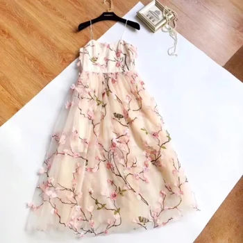 

New heavy embroidered gauze embroidery holiday beach dress sexy lace dress dress for women