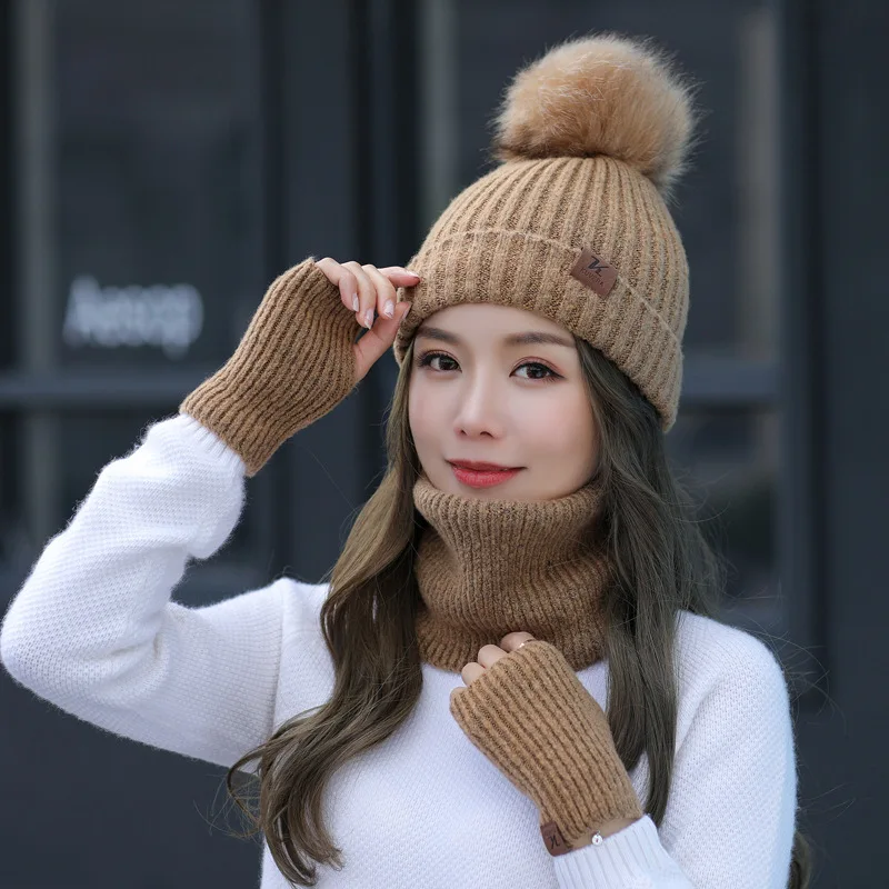 Осенне-зимняя вязаная шапка для женщин, шерстяная теплая Толстая шапка, ветрозащитная Женская Балаклава для девочек, меховая шапка с помпоном, шарф, перчатки, комплект - Цвет: khaki
