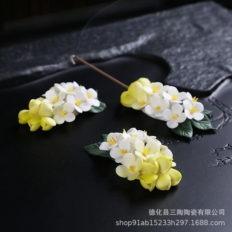 

Japanese Style Ceramic Incense Base Fragrant Palm Rest Pinch Ceramic Decoration Supportable Boutique Tea pet