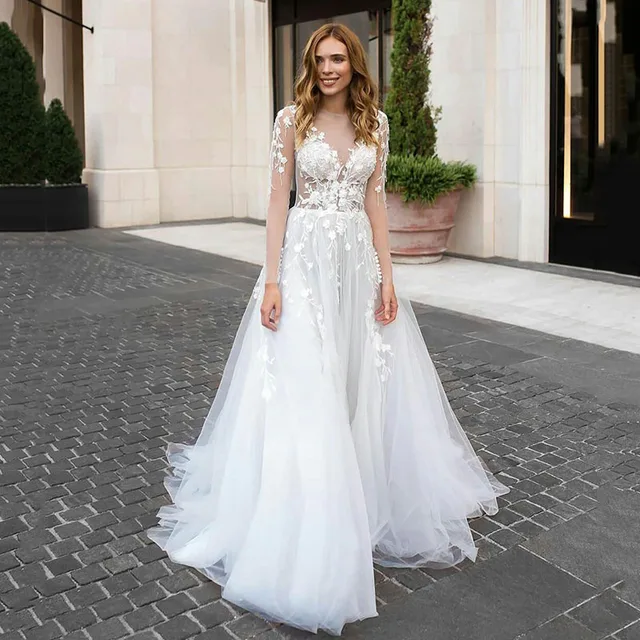 Angelina This Stunning Wedding Dress Features The Unique, 49% OFF