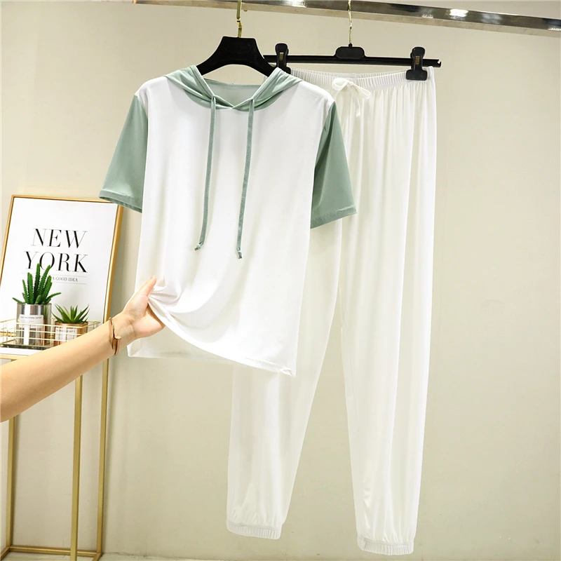 Hooded Short Sleeve Top and Cropped Pants Trousers Set Women 2021 Summer Thin Casual Loose Homewear Set Oversized Pajamas Set