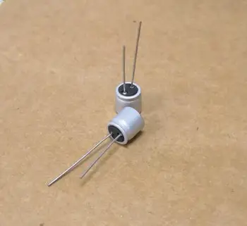 

10PCS 6.3V 560uF 8x9 8*9 mm Solid Aluminum Electrolytic Capacitor for Computer Mainboard Video Card/Graphics Card