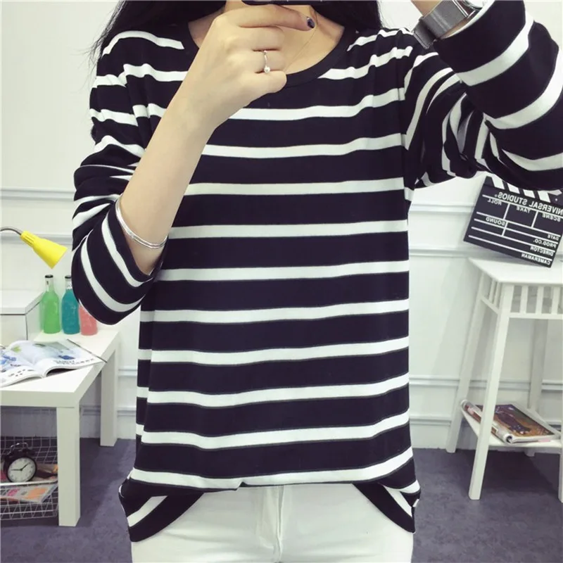 

Women Casual Long Sleeve T-Shirt O-Neck Loose Fit Warm Autumn Spring Striped Basic T-Shirts Black and White striped comfy Tops!!