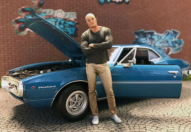 1/35 человек (не включая автомобиль) каучуковая фигурка строительный комплект |