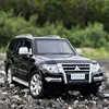1:32 Mitsubishis PAJERO SUV Alloy Car Model Diecasts Metal Toy Off-road Vehicles Car Model Collectible Simulation Childrens Gift 2