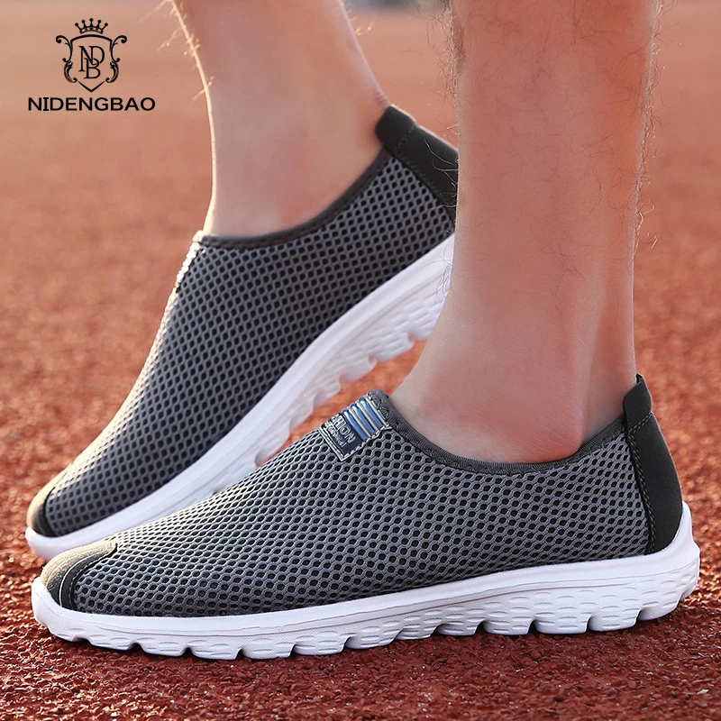 

Breathable Mesh Men Casual Shoes Couples Slip on Men Shoes Loafers Lightweight Outdoor Snkears Men Size 35-44 zapatos de mujer