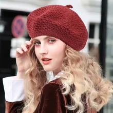 Модная женская зимняя вязанная шапка с лисьим шариковым воротником, набор толстых теплых однотонных ушей