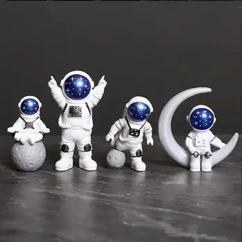 1pc Resin Astronaut Figure Statue Figurine Spaceman Sculpture Educational Toys Desktop Home Decoration Astronaut Model Kids Gift 1