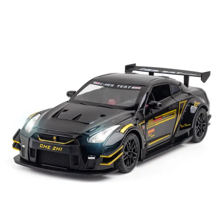 1:24 Scale Japan Super Sport Car Metal Model With Light And Sound Nissans Gtr R35 Pull Back Vehicle Diecast Toys Collection