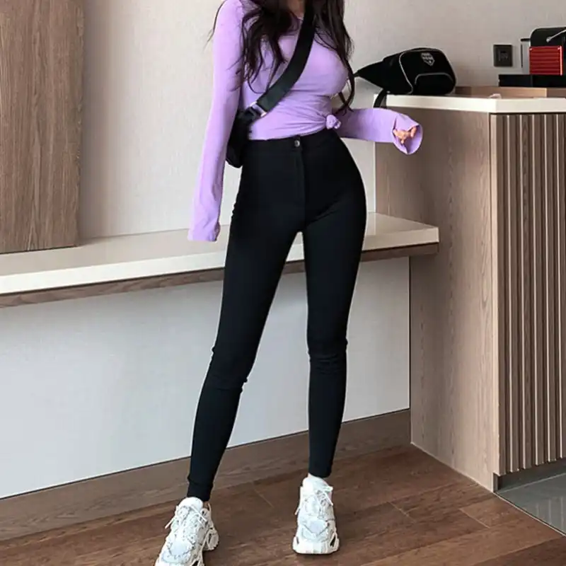 thin black pants