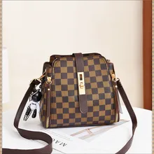 Летняя сумка новая Корейская версия элегантной и практичной дикой ретро решетки женская сумка через плечо Tide