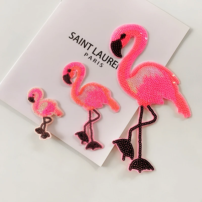 Wholesale Patches Cartoon animal Flamingo Sequins patche Embroidery BadgeS Sewing Supplies Clothing Accessories Iron on patches