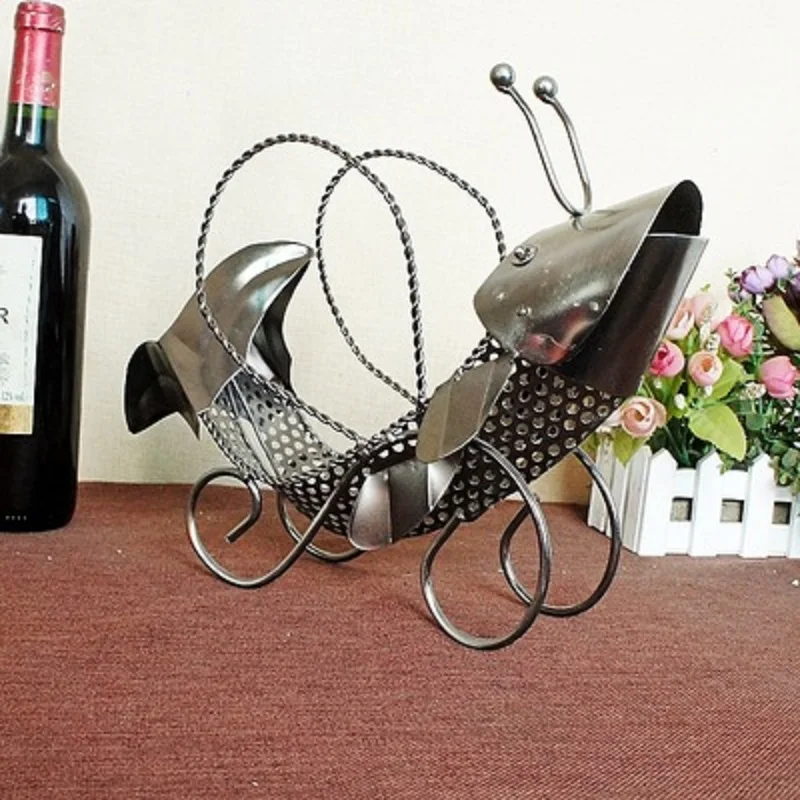 O.RoseLif New Lucky Fish Metal Wine Rack Cute Creative Handmade Portable Iron Wine Holder Richer Fish Home Christmas Decoration