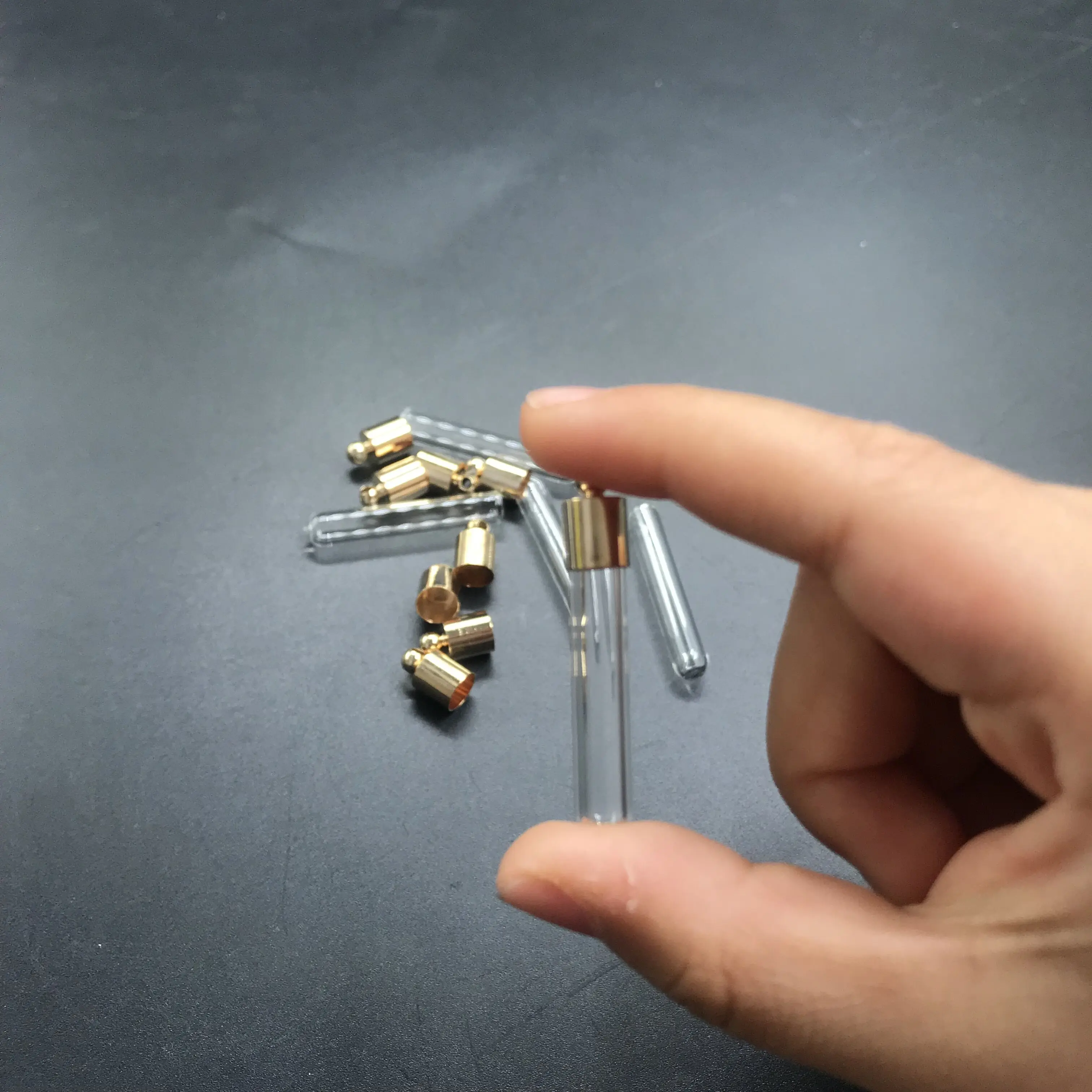 30pcs gold/silver glue cap tube glass Vial Pendant locket charms mini wishing glass bottles jars name on rice art jewelry gifts glass bottles mini glass bottles