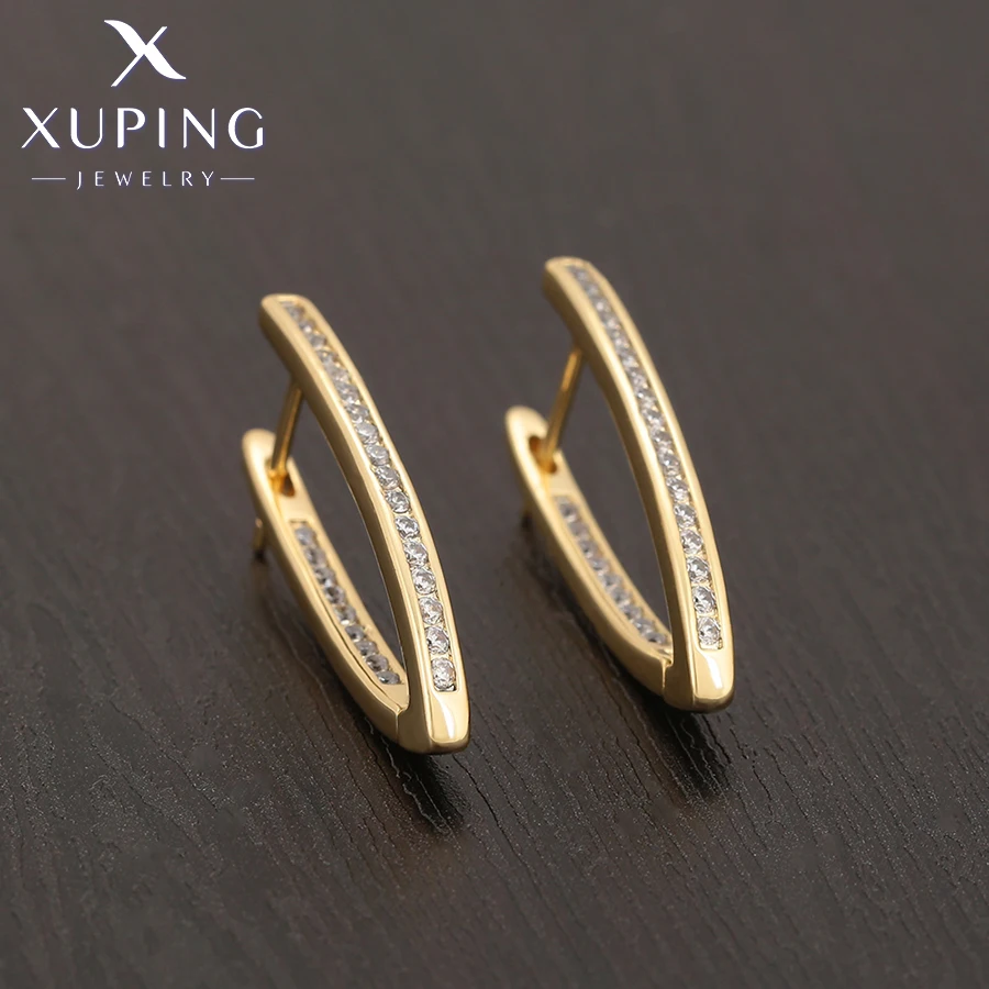 Xuping Jewelry  Store Hot Sale Women Huggies Earrings for Women Gifts of European Pattern Design Party Trendy Model A00718530
