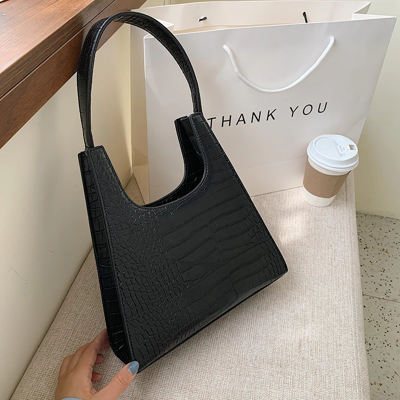 

OLSITTI Crocodile Pattern Small PU Leather Armpit Bags For Women 2020 Fashion Shoulder Bags Handbags Lady Simple Hand Bag