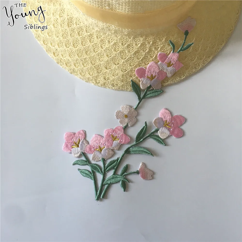 

New arrive Embroidery Applique Lace Neckline Sewing Lace Collar DIY Fabric Women's fashion Clothing Supplies Accessories