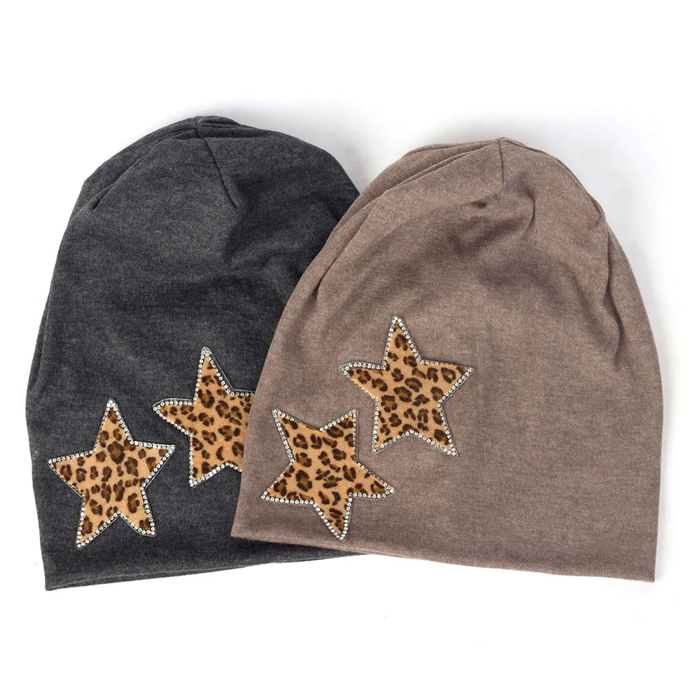 Женская зимняя мода леопардовые звезды Стразы Skullies Beanies для женщин хлопок эластичные мешковатые однотонные Шляпы Береты-кепки