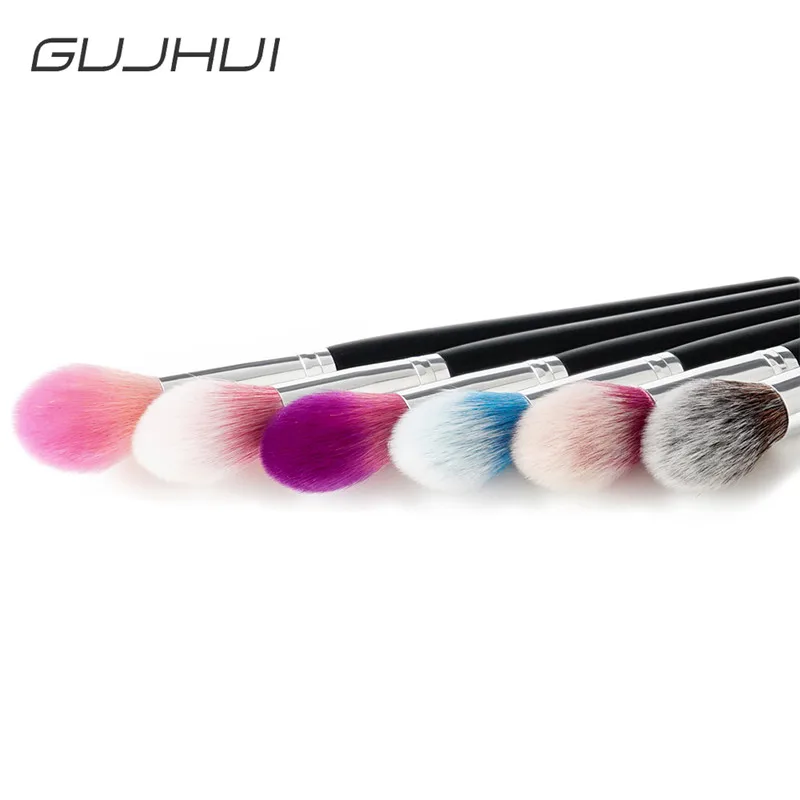 257693_no-logo_257693-3-08