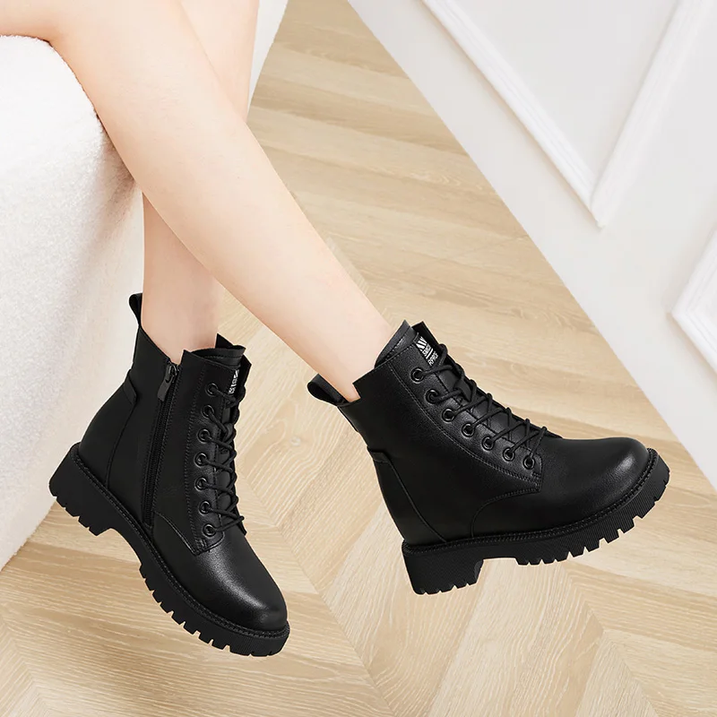 

Genuine Leather Outudoor Boots Women Autumn 2024 New Women's Ankle Boots Platform Thick Heel Motorcycle Boots Internal Increase