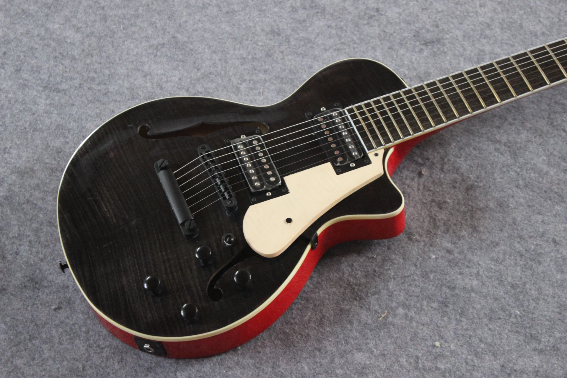 

high quality 7 stings Jazz Electric Guitar.F hollow body jazz Electric Guitar.black color tiger flame top guitarra.