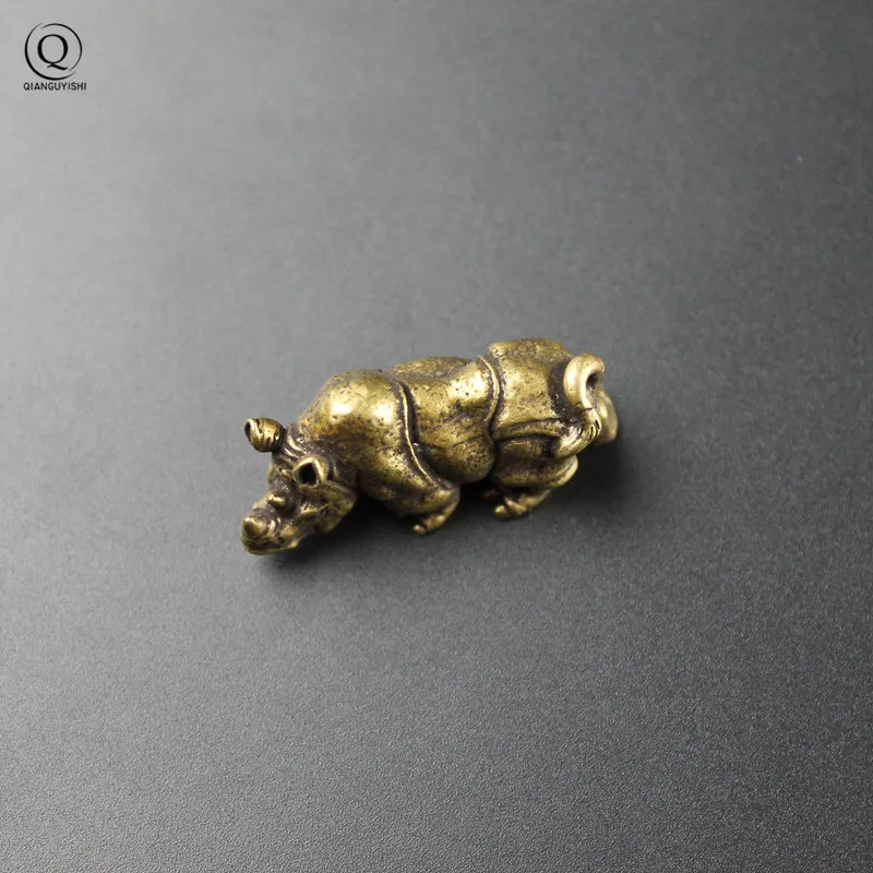 Pure Copper Rhinoceros Keychains Pendants Solid Copper Rhino Keyrings Hanging Jewelry Men Car Key Chains Gifts Key Holders