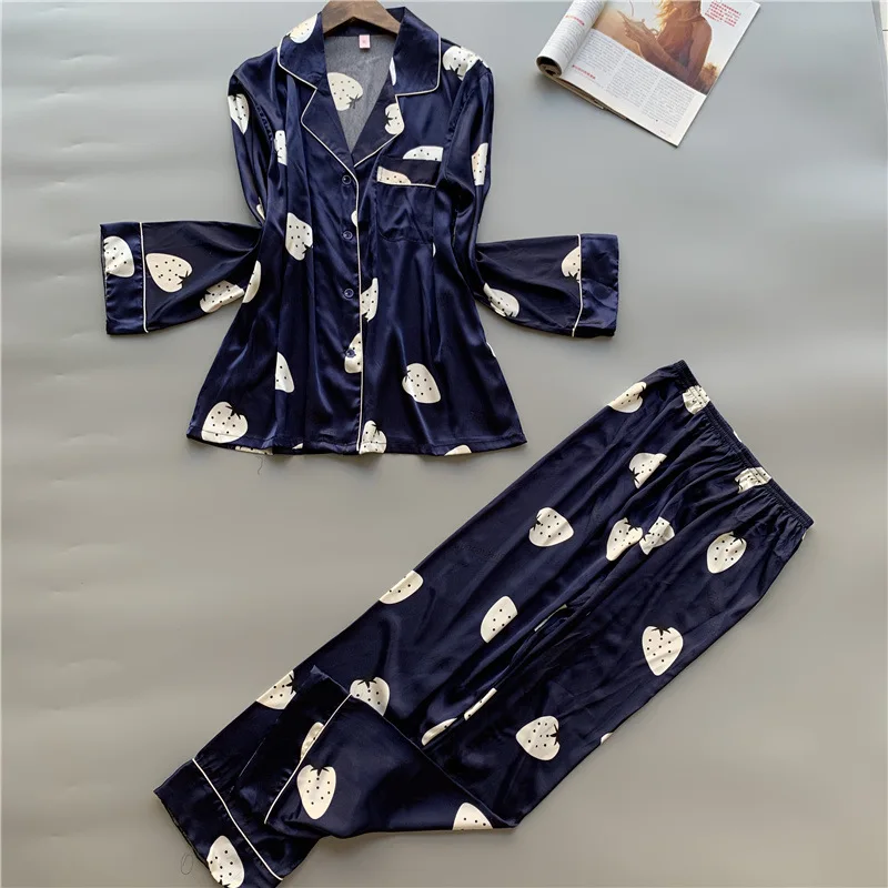 12360199799_2043651032