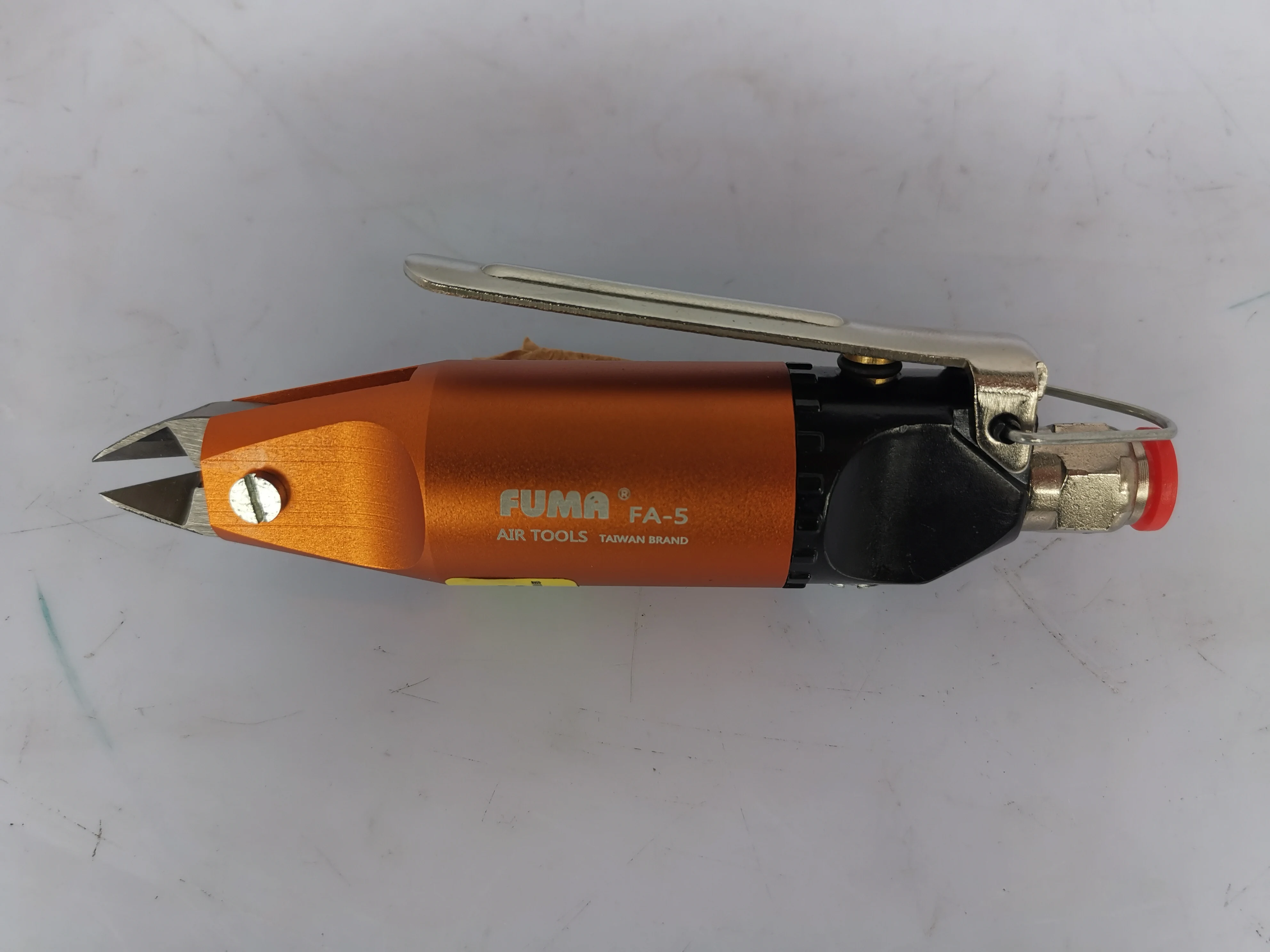 FUMA Taiwan  pneumatic scissors FA-5 pneumatic cutting pliers Circuit board component foot dedicated(including S2.1 cutter head) taiwan fuma pneumatic scissors fa 20m pneumatic plastic tail cutting pliers pneumatic shears including f5l cutter head