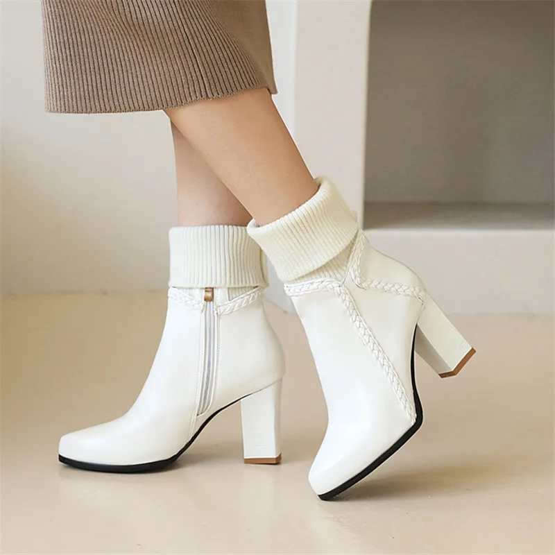 The New Women Ankle Boots Chelsea Boots 