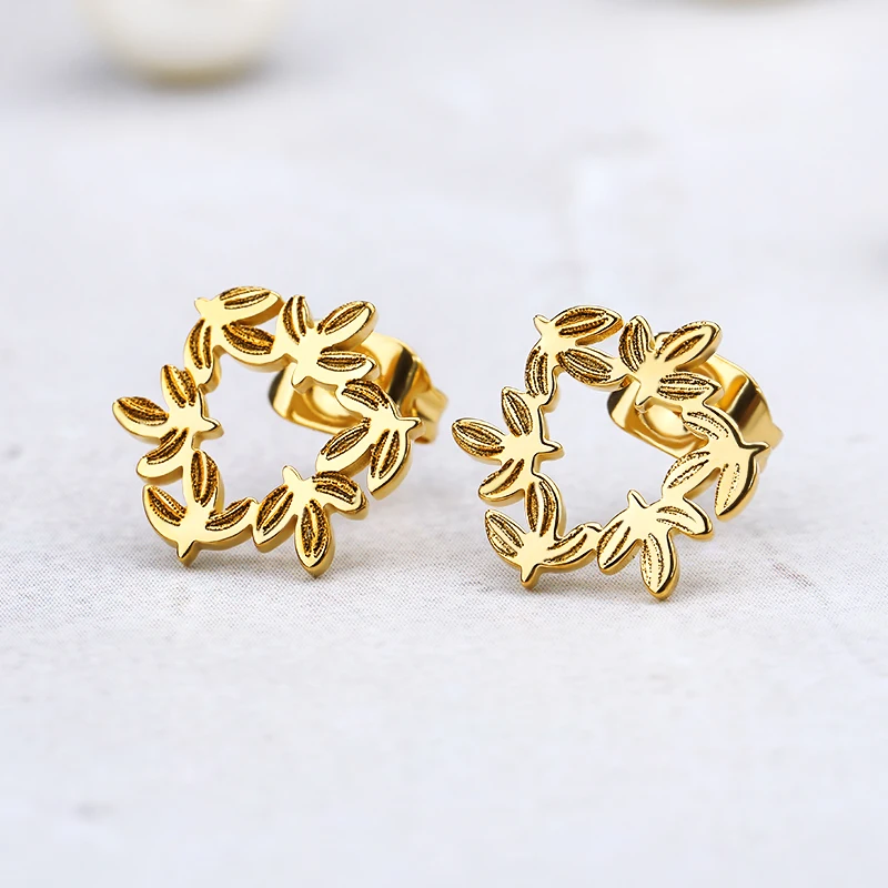 

Gold Hollow Flower Triangle Stud Earrings for Women Bling Bling Stainless Steel Earrings Party Jewelry Femme Bijoux