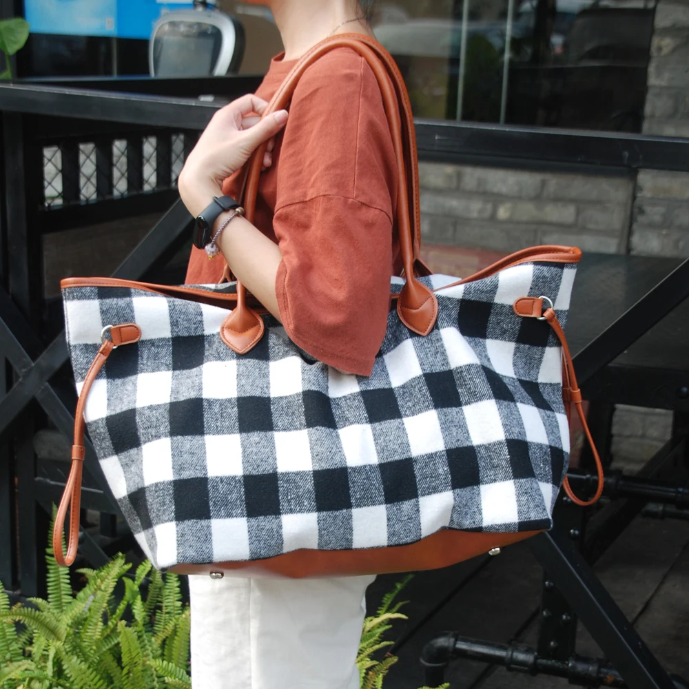 black & white plaid tote bag (5)