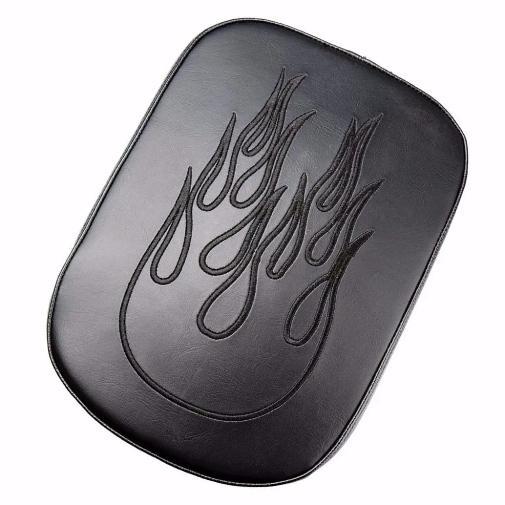 

8 Suction Cup Flame Pillion Passenger Pad Seat For Harley Dyna Sportster 883 1200 softai Cruiser Chopper Bobber Motorcycle
