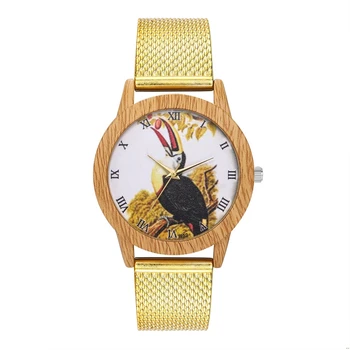 

Luxury Ladies Quartz Watch Golden Silicone Strap Cartoon Toucan Pattern Imitation Wood Alloy Dial Watches For Women Gift Mens