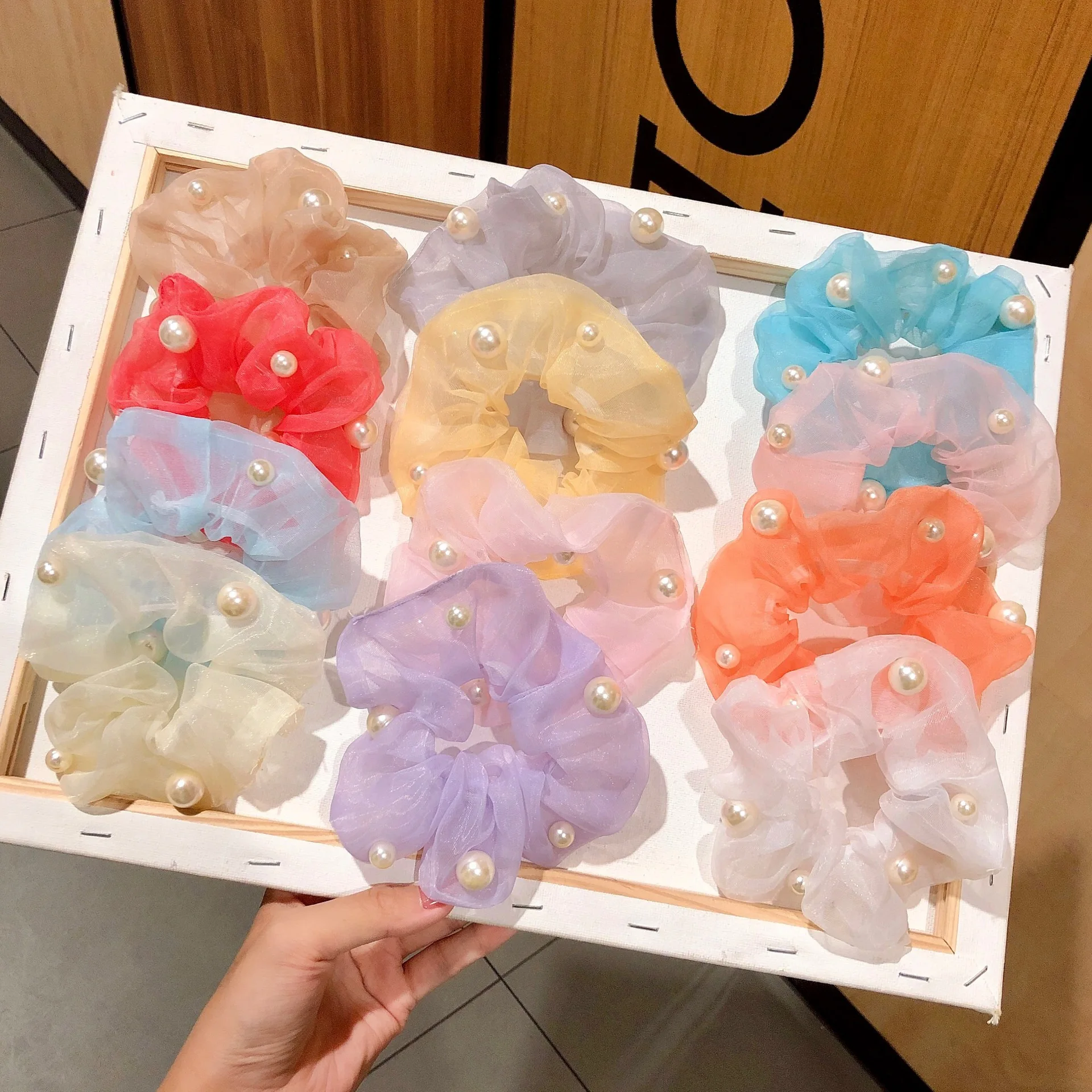 

12Pcs/Lot Vintage Women Pearl Hair Rope Mesh Yarn Elastic Hair Bands Girls Hair Rubber Scrunchie Wholesale Hair Accessories