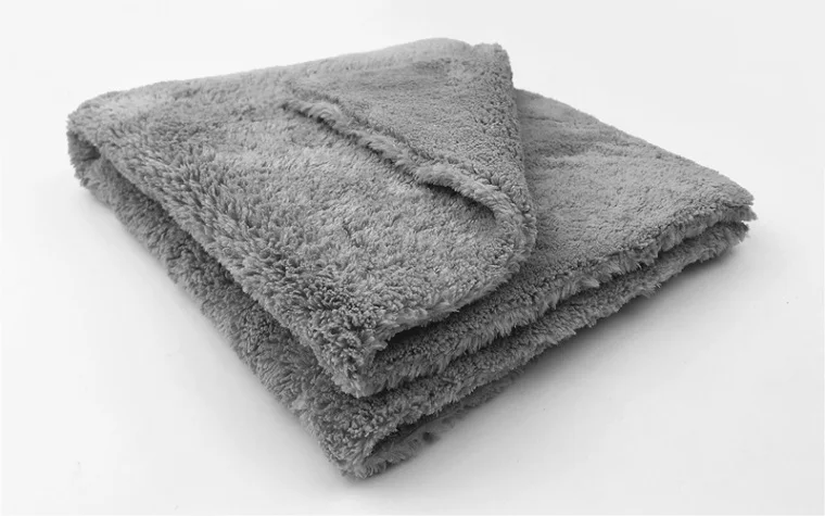 Thick Edgeless Microfiber Towel, Gray