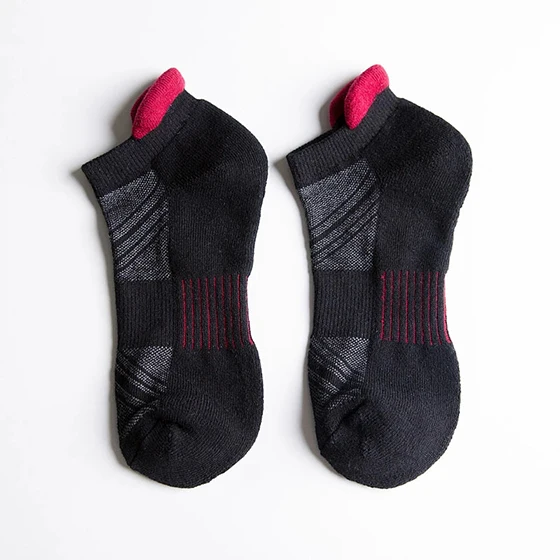 Black WEST BIKING Sport Socks Breathable Road Bicycle Socks Quick-Dry Elastic Non-Slip Outdoor Fitness Racing Running Cycling Sock - Цвет: Black
