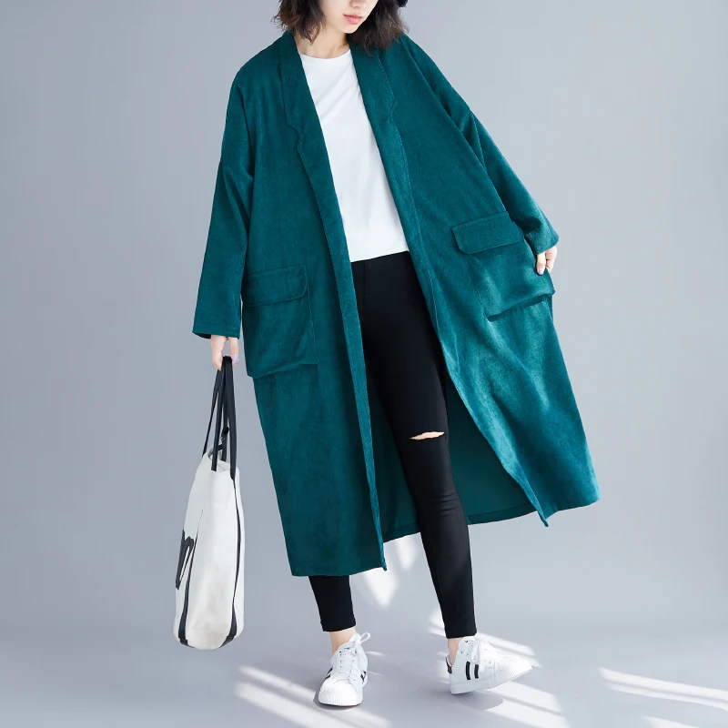 Плюс Размеры Вельветовая куртка пальто Для женщин Винтаж Длинная шерстяная куртка в Корейском стиле большой размер, свободного кроя Кардиган Верхняя одежда осень-зима 5XL