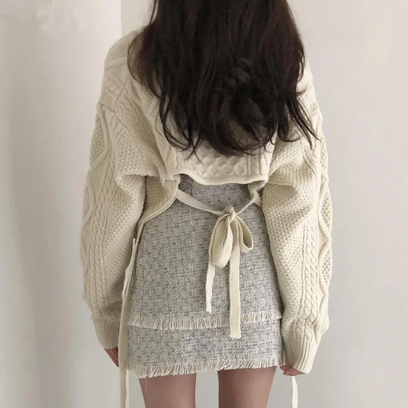 

Korean Twist Knitted Sweater Long Sleeve V-neck Short Pullover Knitwear 2019 Autumn Winter Back Lace Up Pull Femme