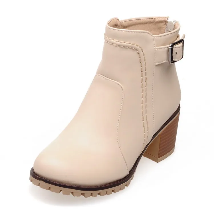 

Belt Buckle Semi-high Heeled Martin Boots Large Size Q46