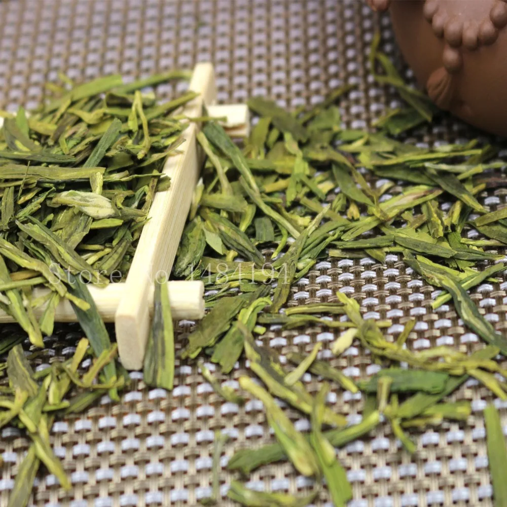 Famous Good quality Dragon Well Spring Green Tea for health care green food