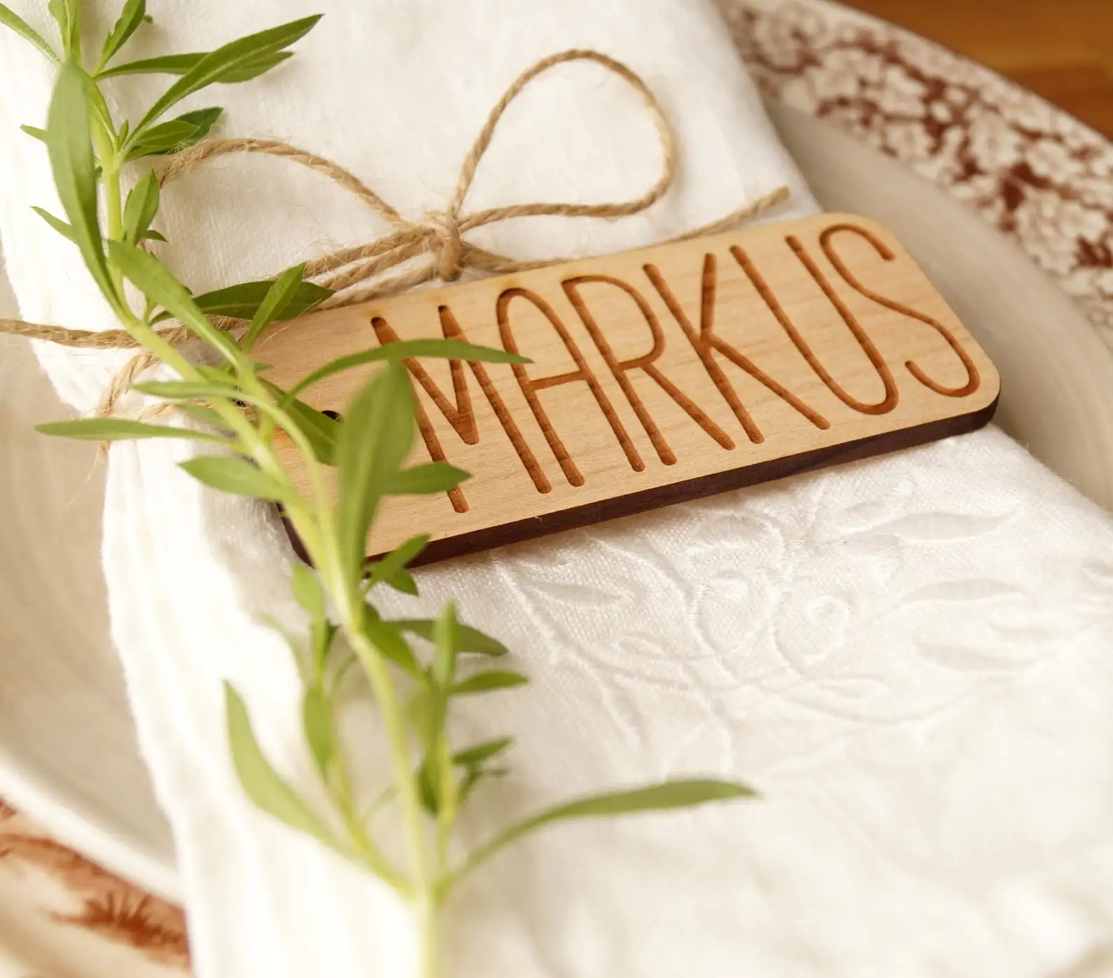 Place Card Holders Place Cards 24pcs Personalized Engraved Guest Place Card / Baby Name Rectangle Tags Wedding / Birthday Party Baptism Gift Bags Favor
