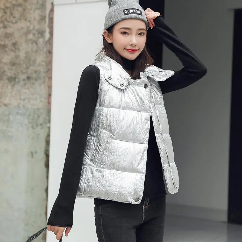 Silver New Women Short Winter Vest Jacket Female Gold Silver Shiny Girl Waistcoat Womens Vest Coat Streetwear Outerwear W05 - Цвет: Silver