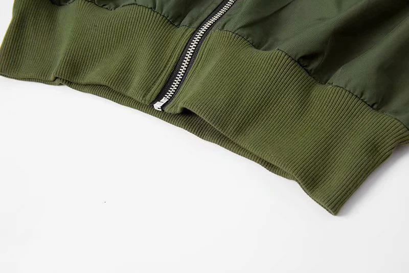 9508252709_650631000